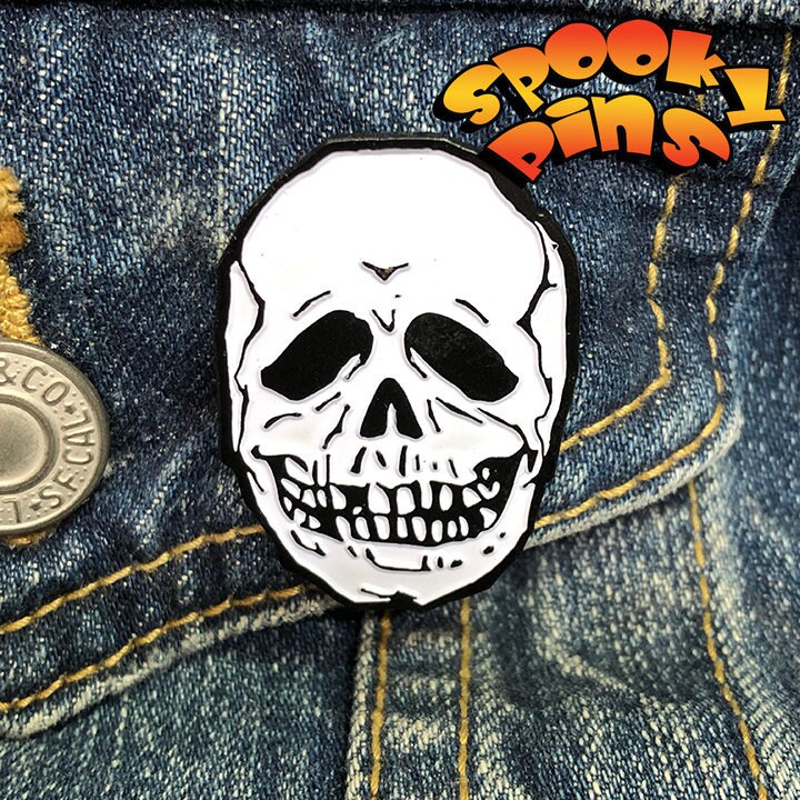 Spooky Pins Halloween Skull 1.5 inch Pin